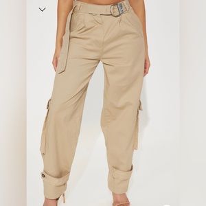 Super cute cargo pants
